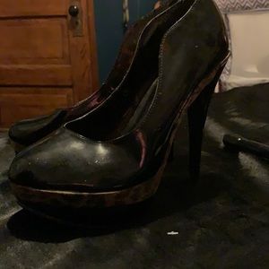 Leopard bottom heels